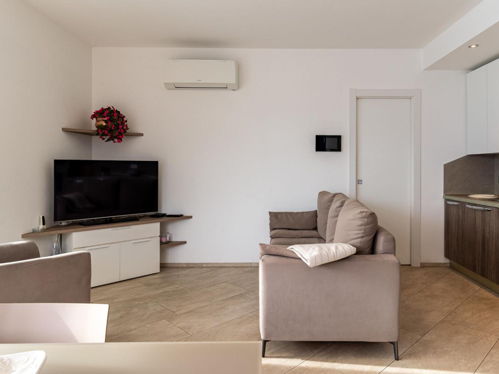Holiday Home Gelsomino - Gla125 By Interhome Gera Lario Bagian luar foto